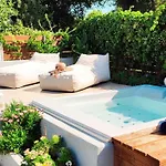 Averto House Appartement *