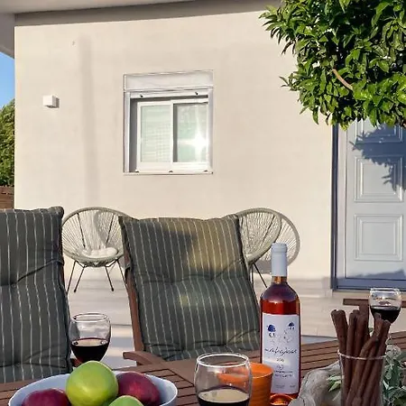 Averto House Apartment Lefkada City